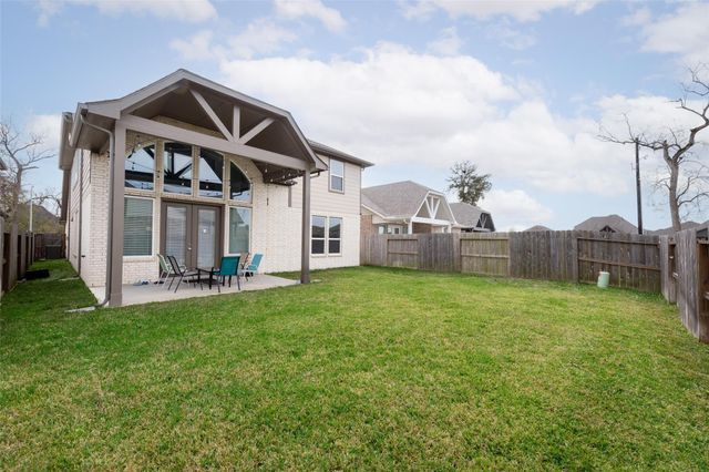 8915 Nature Park Drive, Missouri City, TX 77459