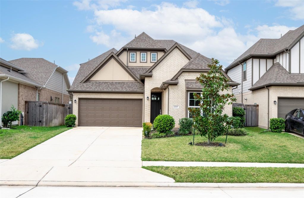 8915 Nature Park Drive, Missouri City, TX 77459