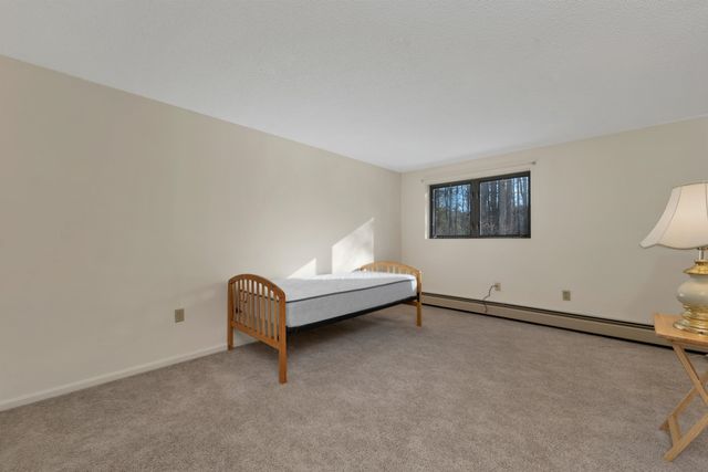 2 Tanager Court, Merrimack, NH 03054