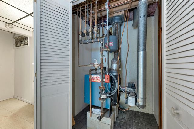 2 Tanager Court, Merrimack, NH 03054