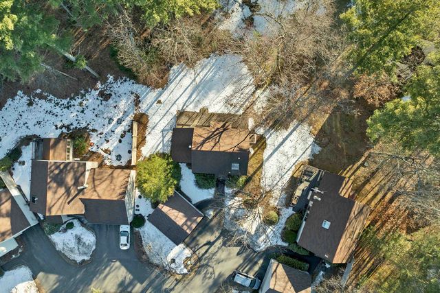 2 Tanager Court, Merrimack, NH 03054