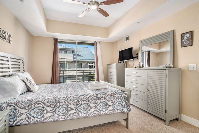 530 Miller Drive 308, Grand Haven, MI 49417