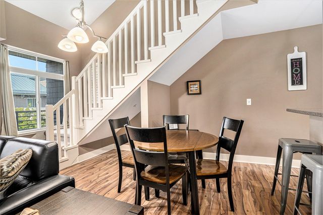 530 Miller Drive 308, Grand Haven, MI 49417