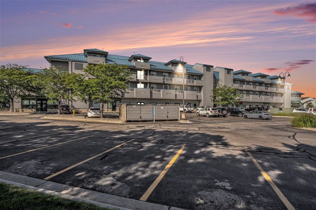 530 Miller Drive 308, Grand Haven, MI 49417