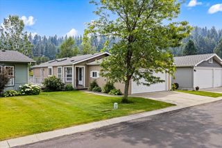 1041 W Sunny Creek Cir, Spokane, WA 99224
