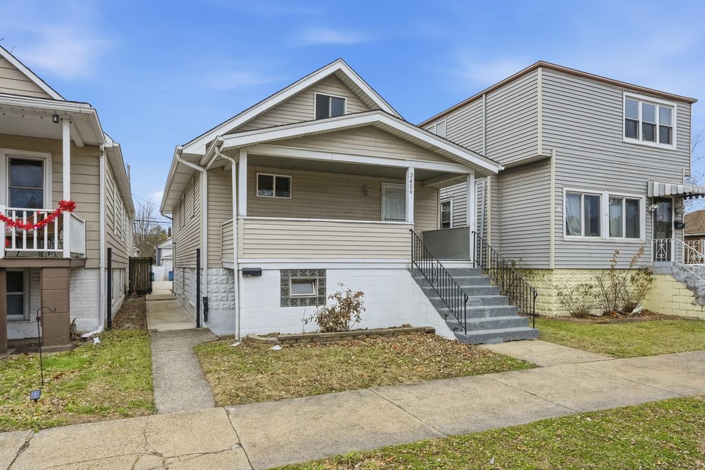 2406 Birch Avenue, Whiting, IN 46394