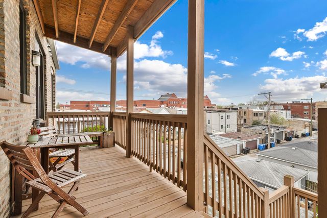 3142 W George Street C3, Chicago, IL 60618