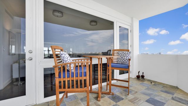 333 Sunset Drive 708, Fort Lauderdale, FL 33301