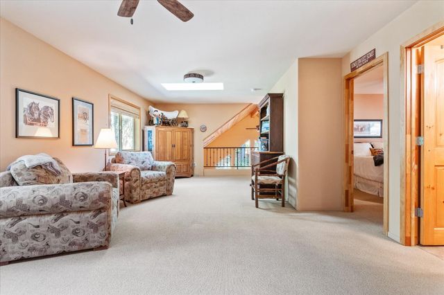 1385 Topanga Ln, Arnold, CA 95223