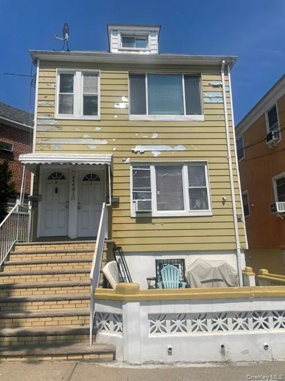 4451 Barnes Avenue, Bronx, NY 10466