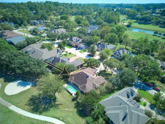 121 April Waters Drive N, Montgomery, TX 77356