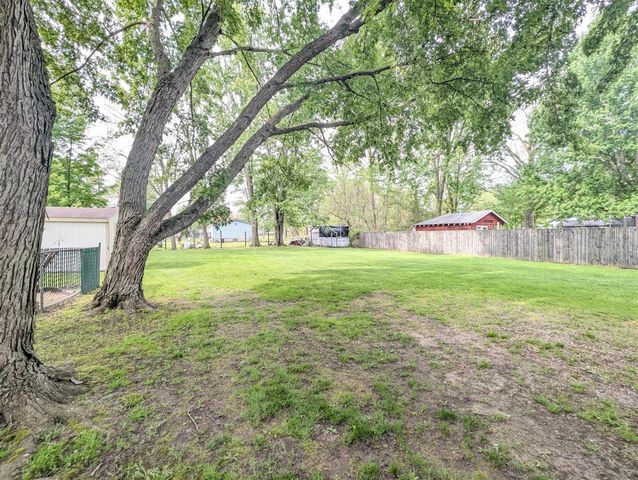 223 W High Street, Bangor, MI 49013
