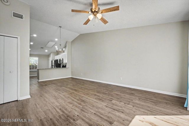 11754 WHITE HORSE Road, Jacksonville, FL 32246