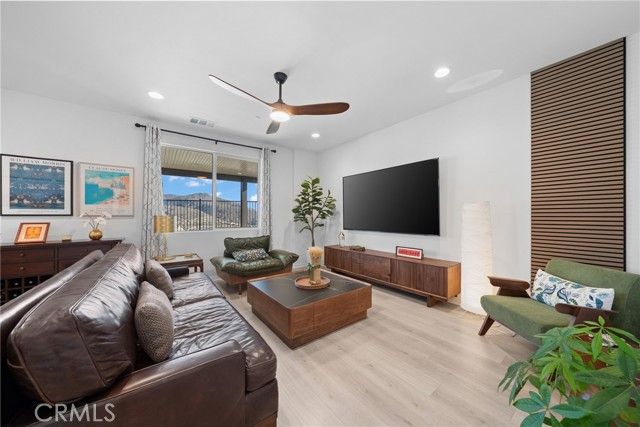 23912 Phoebe, Corona, CA 92883