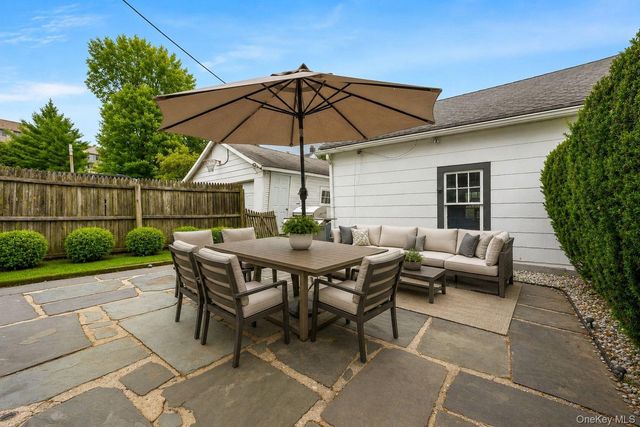 46 Meadow Lane, New Rochelle, NY 10805