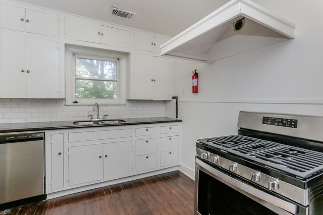 1812 Banks Street 2, Houston, TX 77098