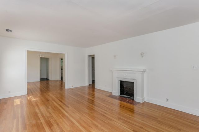 1812 Banks Street 2, Houston, TX 77098