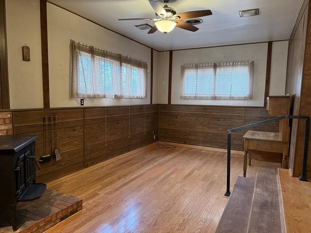 406 E 35th St, Odessa, TX 79762