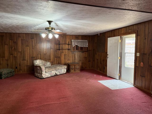 406 E 35th St, Odessa, TX 79762