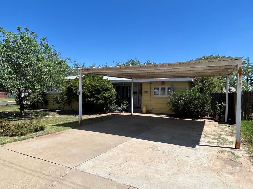 406 E 35th St, Odessa, TX 79762