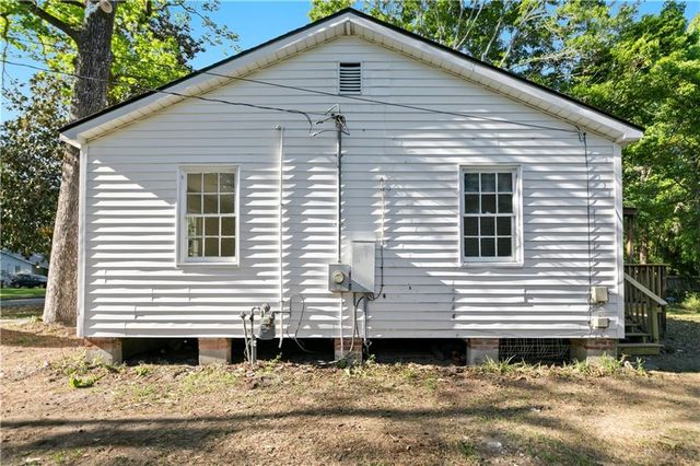 953 Cloverdale Drive, Mobile, AL 36606
