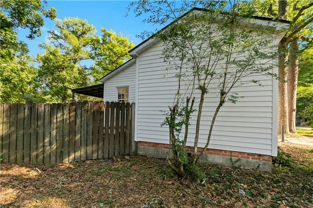 953 Cloverdale Drive, Mobile, AL 36606