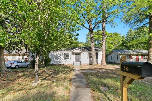 953 Cloverdale Drive, Mobile, AL 36606
