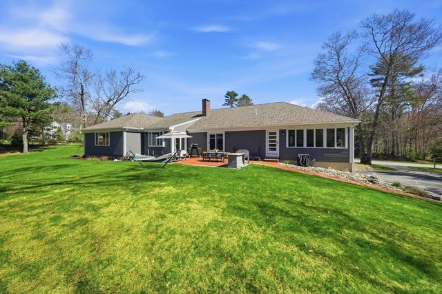47 Fords Xing, Norwell, MA 02061