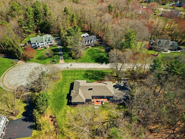 47 Fords Xing, Norwell, MA 02061