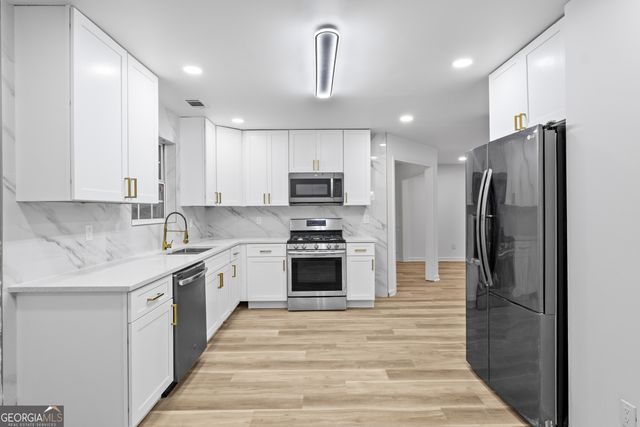 2587 Rainover Trail, Decatur, GA 30034