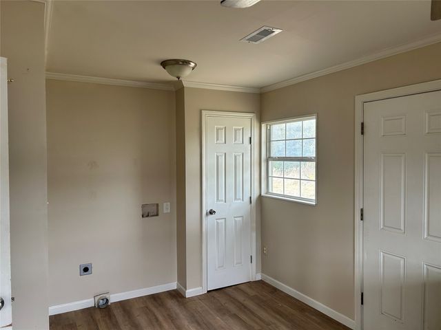 701 E Jefferson Avenue, Whitney, TX 76692