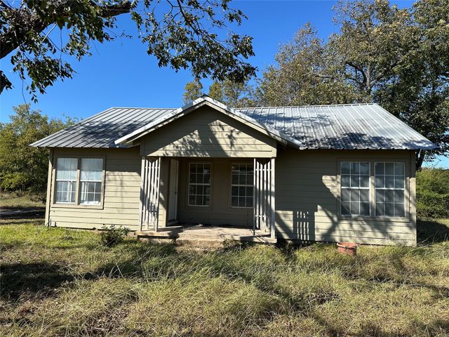 701 E Jefferson Avenue, Whitney, TX 76692