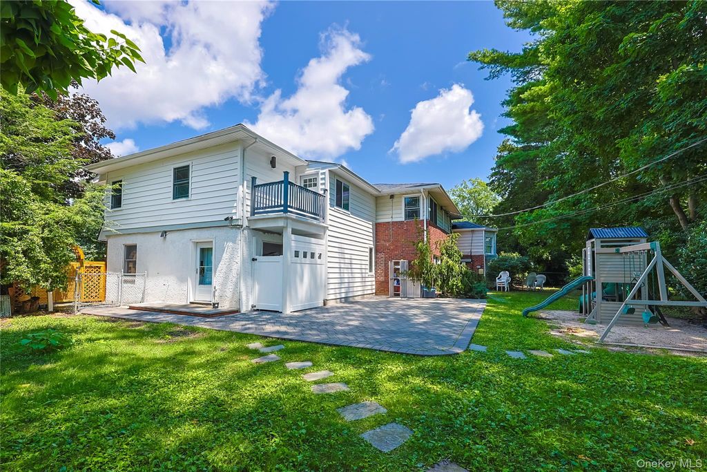 78 Poplar Street, Garden City, NY 11530 — photo 3