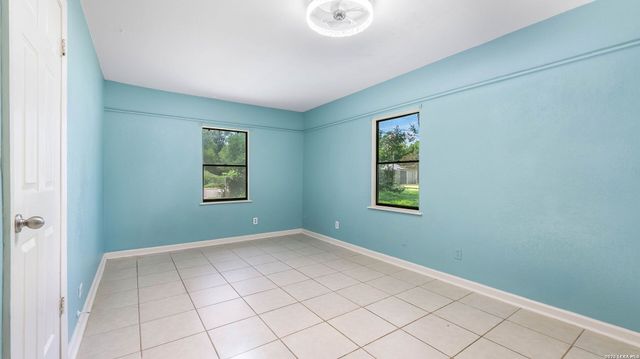 923 Whitman, San Antonio, TX 78211