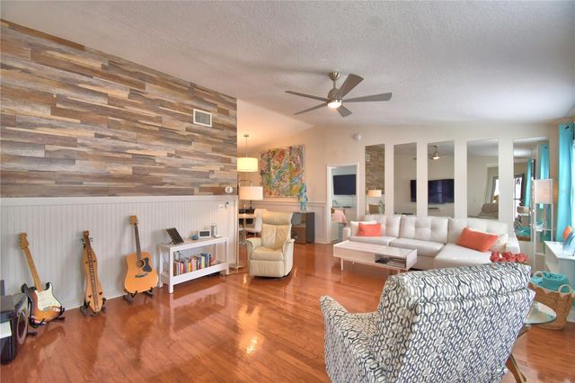 1768 BIRCHWOOD LOOP, Lakeland, FL 33811