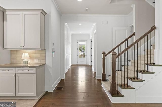 2004 Heyward Way, Alpharetta, GA 30009