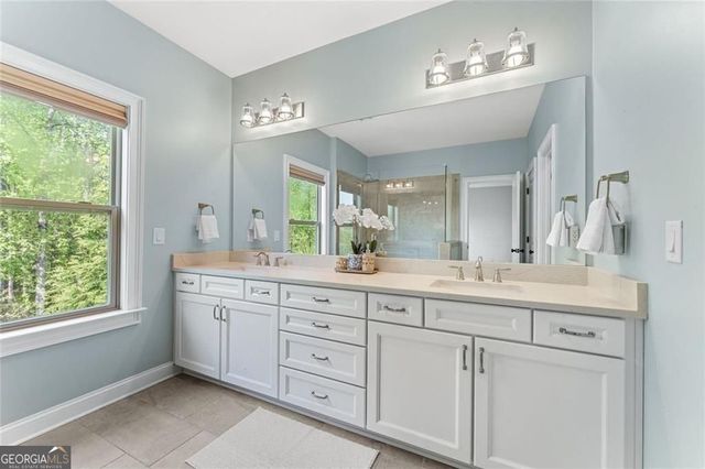 2004 Heyward Way, Alpharetta, GA 30009