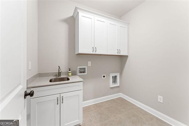 2004 Heyward Way, Alpharetta, GA 30009