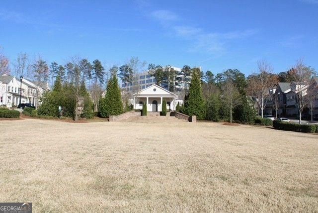 2004 Heyward Way, Alpharetta, GA 30009