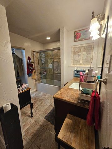 411 Green Meadow Trail, Holly Lake Ranch, TX 75765