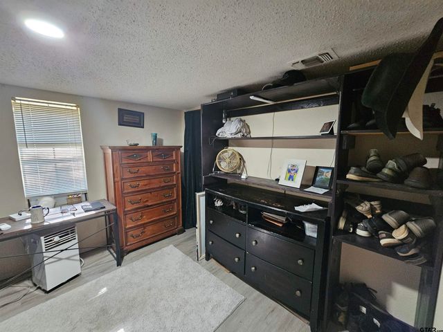 411 Green Meadow Trail, Holly Lake Ranch, TX 75765