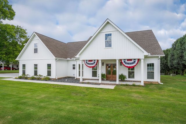 306 Old Shelbyville Rd, Mcminnville, TN 37110