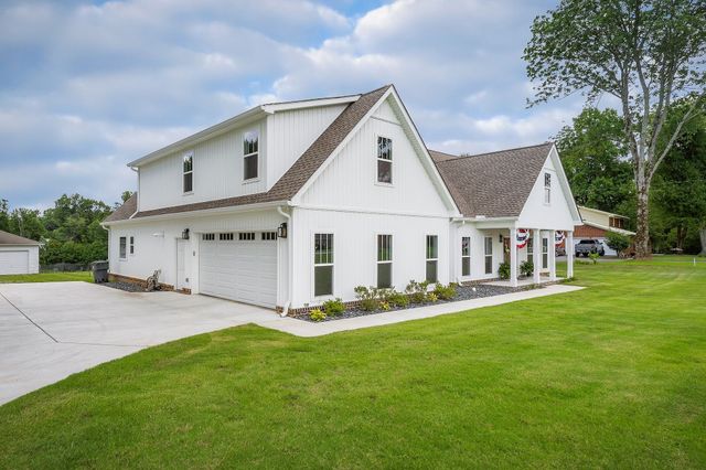 306 Old Shelbyville Rd, Mcminnville, TN 37110