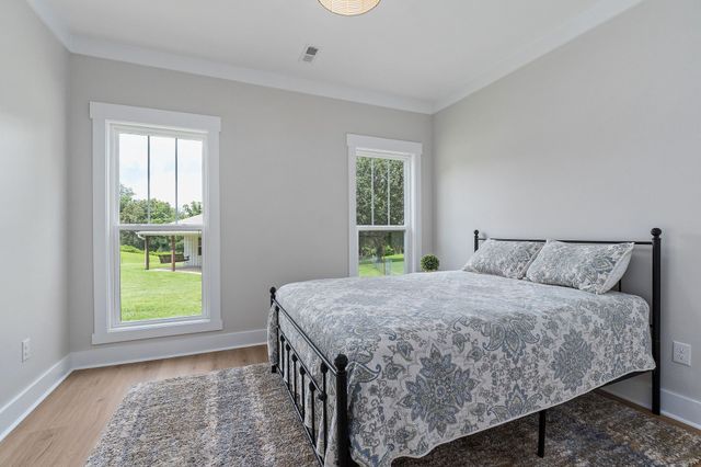 306 Old Shelbyville Rd, Mcminnville, TN 37110