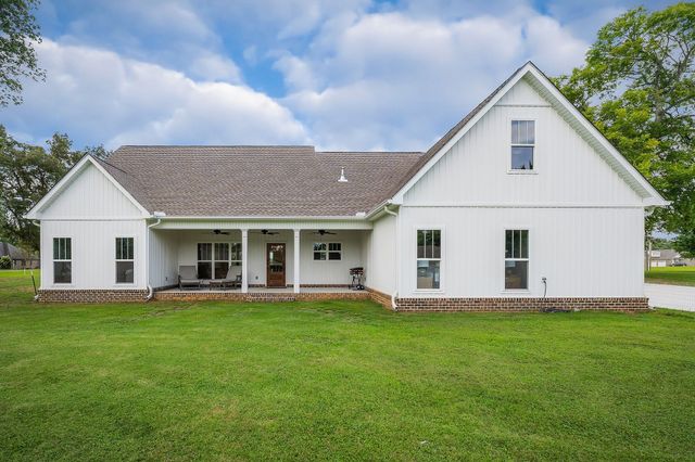 306 Old Shelbyville Rd, Mcminnville, TN 37110