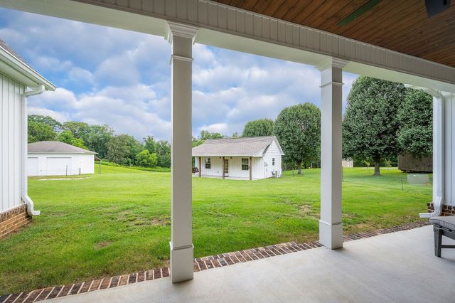 306 Old Shelbyville Rd, Mcminnville, TN 37110