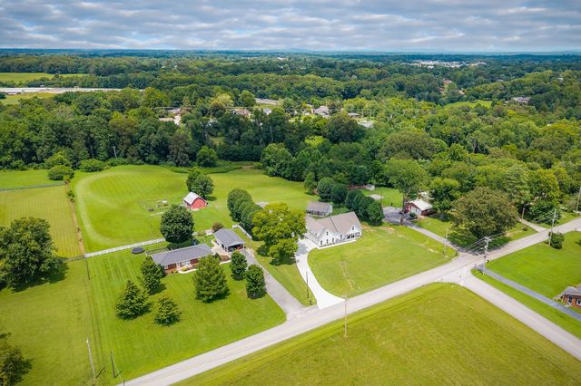 306 Old Shelbyville Rd, Mcminnville, TN 37110