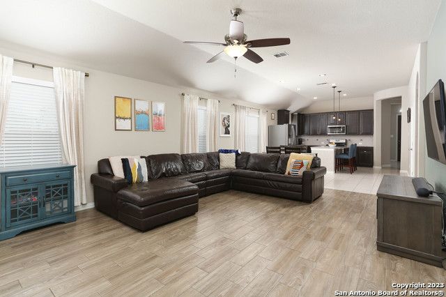 7903 Anza Run, Boerne, TX 78015