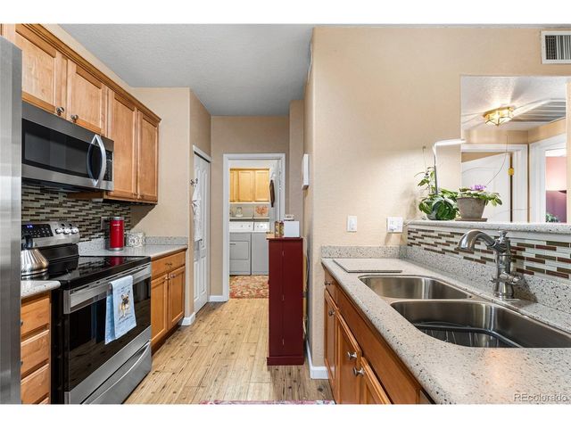 10239 W 55th Dr 3, Arvada, CO 80002