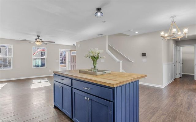 2092 Petersen WAY, Suffolk, VA 23434